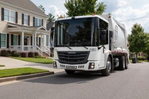 Freightliner Econic SD McNeilus Refuse Truck 2018 года 